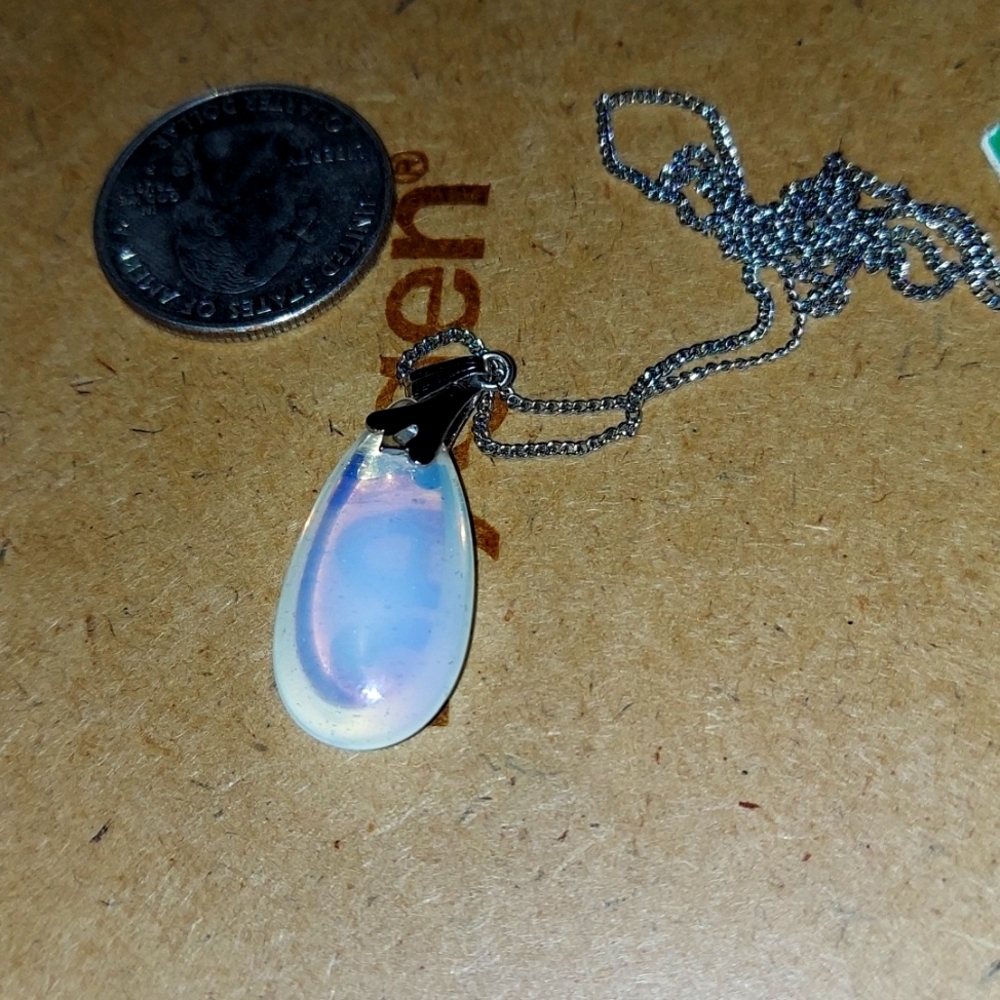Stunning opalite crystal tear drop necklace.